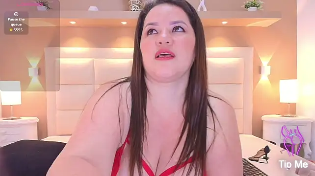 XXX chat uživo modela AngelicaMason