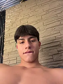 Chat XXX ao vivo de Lander_Cruz