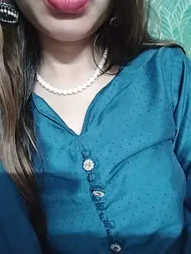 Živý XXX chat Noor_Darliing