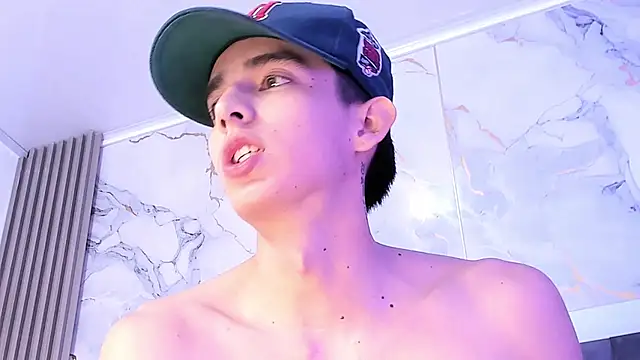 Jhonatan_Rouse Adlı Modelin Canlı XXX Sohbeti