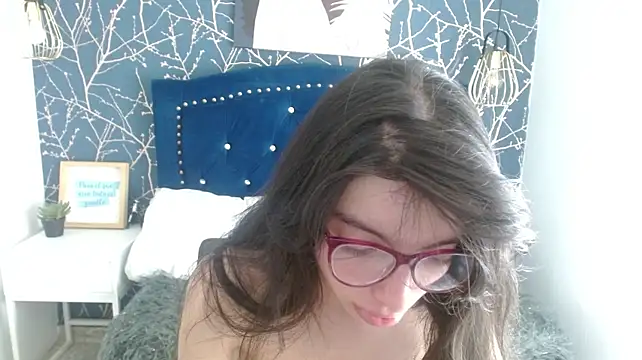 Chat XXX en directo de Allyshon_