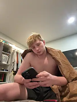 Novvikk88 লাইভ XXX চ্যাট