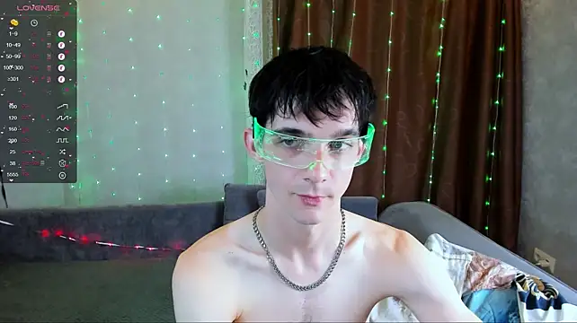 Aaron_Boom Adlı Modelin Canlı XXX Sohbeti