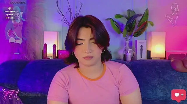 Creamy_Angelo 现场XXX聊天