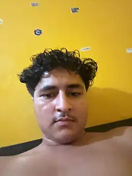 Chat +18 de cannonWithMuscles ao vivo