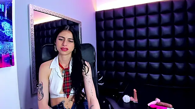 Dulce_Miaa_ Chat XXX in diretta