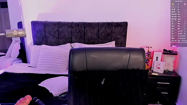 Taylormaxwell's Live XXX Chat