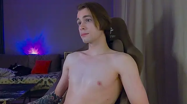 DebugMee live XXX chat