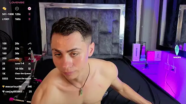 Živý XXX chat LeoMonnroe