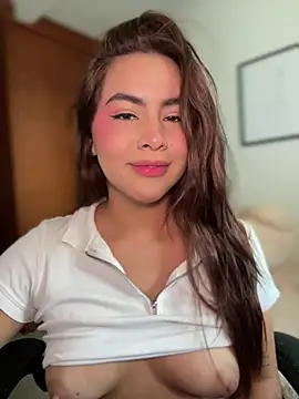 Zarahs_Blare1 라이브 XXX 채팅
