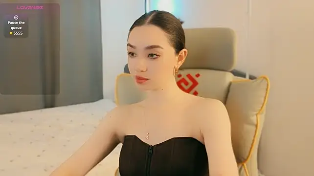cherrylatte's Live XXX Chat