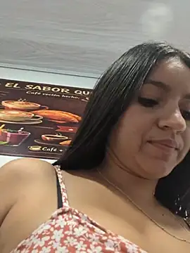 DulceCaroX élő XXX-chatje
