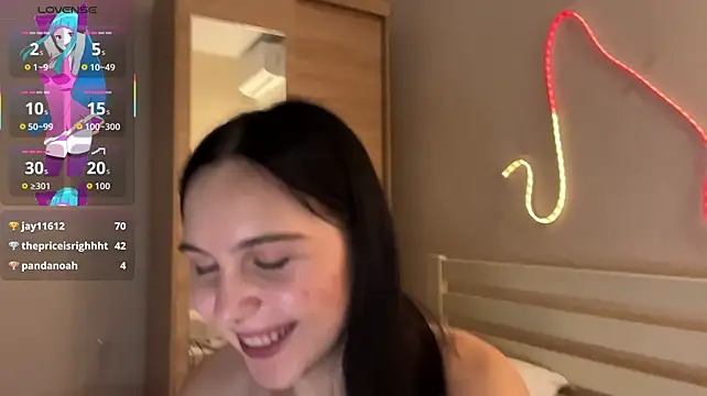 MyraLitterers Chat XXX in diretta