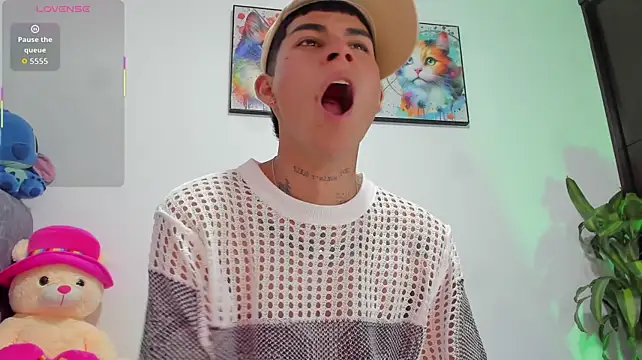 lukasstrong_ লাইভ XXX চ্যাট