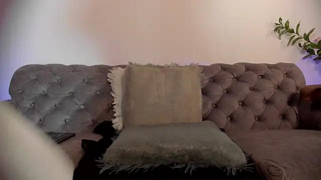 Sembang XXX Secara Langsung misha_loop