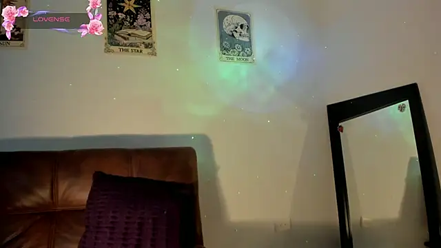La_Diabla_111_ Live XXX-Chat