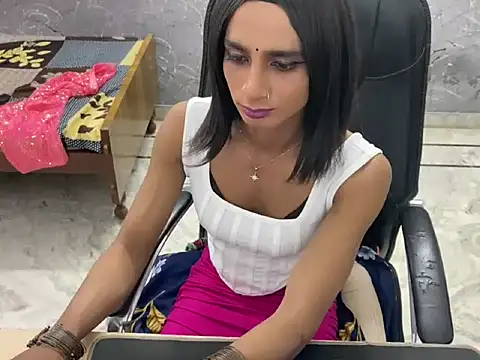 Chat +18 de LuvLayla ao vivo