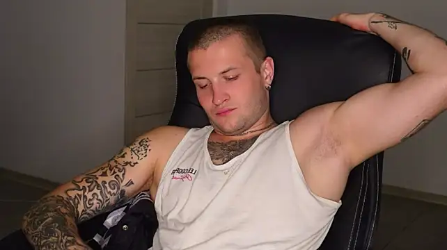 XXX chat uživo modela Igor_Wilde