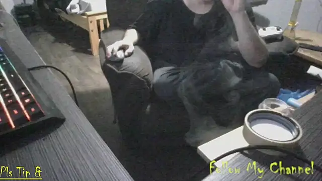 Chatroom XXX en direct de Nb1979