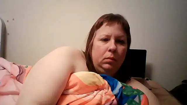 starlight1983 Show in webcam
