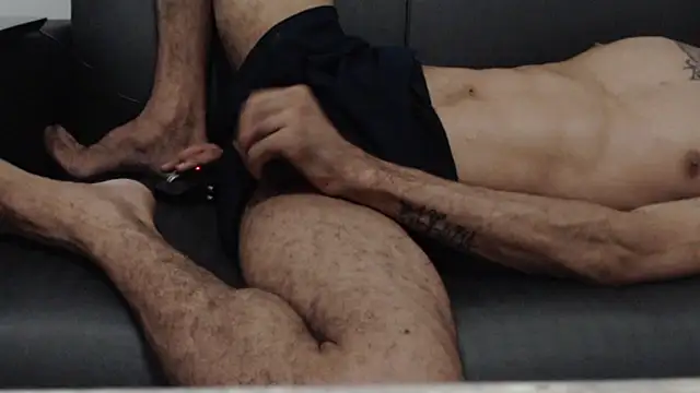 brb8torn Live XXX chat