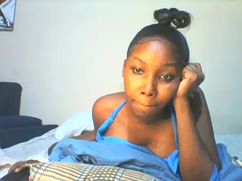 Bessy_Beee's Live XXX Chat