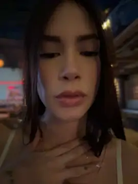 _Valentinaa_ Adlı Modelin Canlı XXX Sohbeti