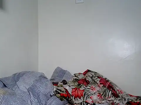 SweetVixenass Adlı Modelin Canlı XXX Sohbeti