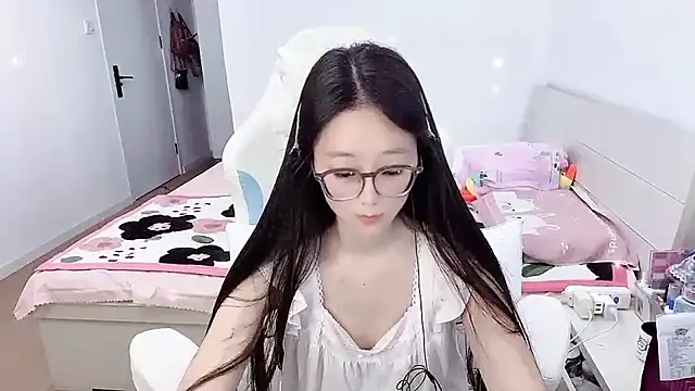 -qingqing 即時 XXX 聊天