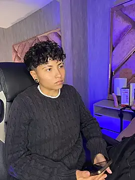 XXX chat uživo modela ian_mathias_