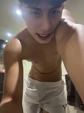 Lander_Cruz – Live XXX-chat