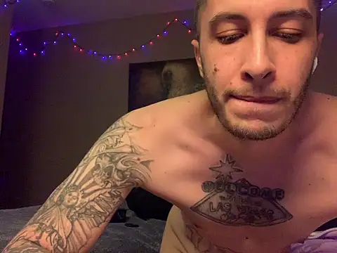 Chat XXX en directo de JuicyJoshy