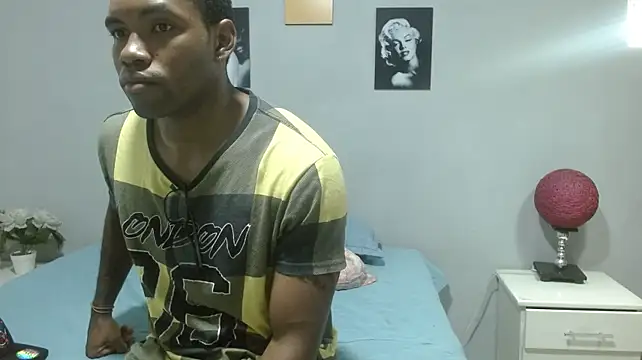 צ'אט XXX בשידור חי של king_smith69