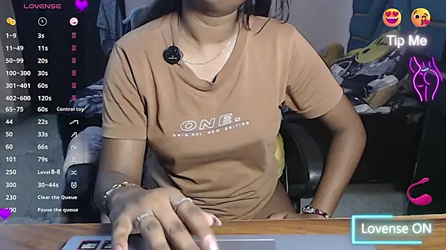 DuskyDivaXOn Live XXX chat