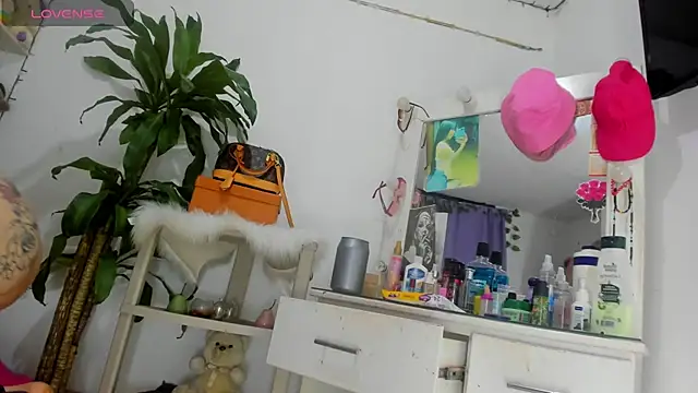 sweet_supreme Chat XXX live