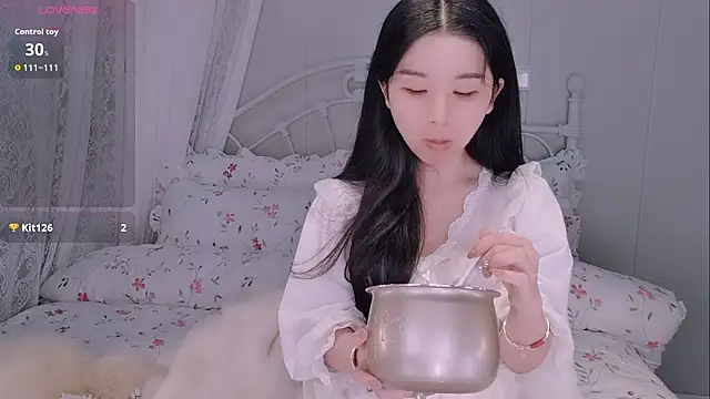 แชท XXX สดของ BingLin-