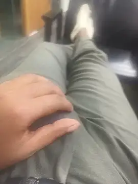 hotboy43339 XXX чат на живо