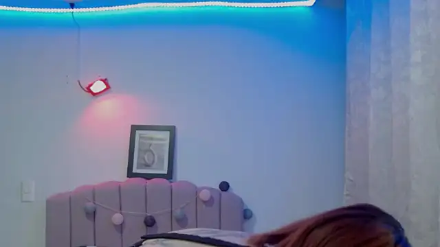 Victoria-MoonのライブXXXチャット