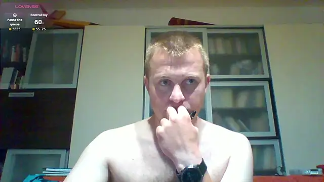 XXX chat uživo modela Matttthees