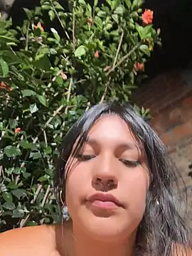 Emily_Gomezz's Live XXX Chat
