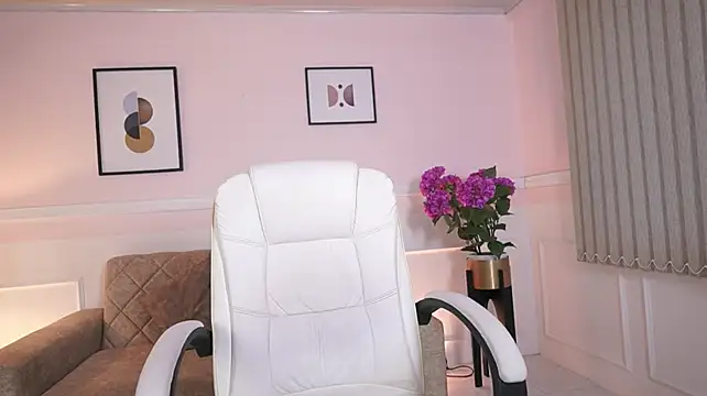 KataJenner's Live XXX Chat