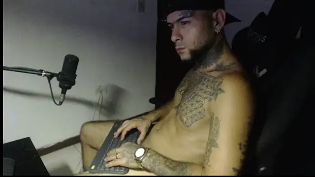 ROOKERT XXX чат на живо