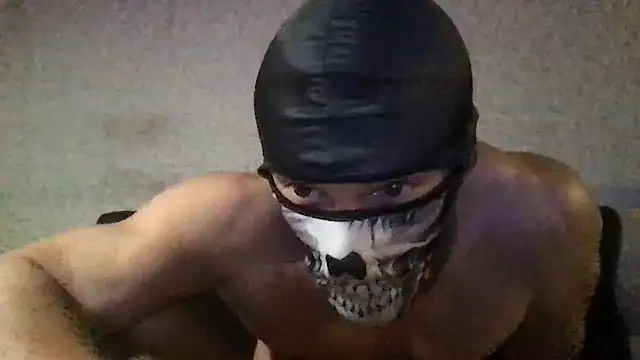 XXX chat uživo modela 9pekman9