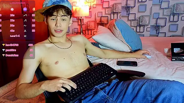 LoganSteel_ XXX чат на живо