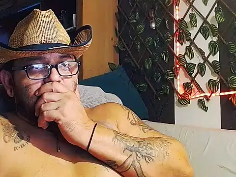 Czat XXX na żywo – mr_wolf46