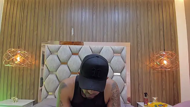 Robin_Rief Chat XXX in diretta