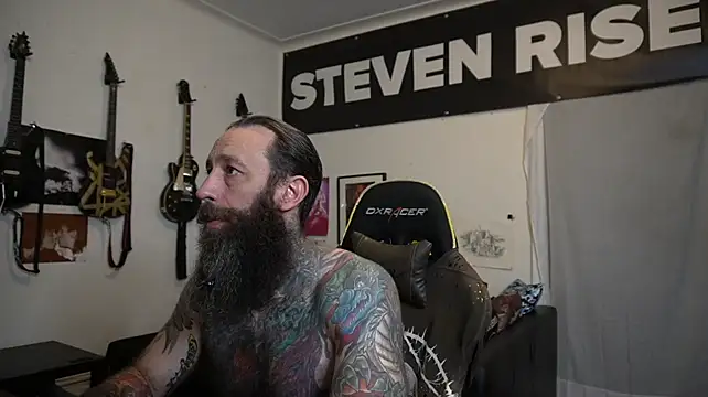 Živý XXX chat StevenRiseNYC