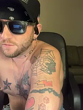 Chat XXX ao vivo de Livingpuddle