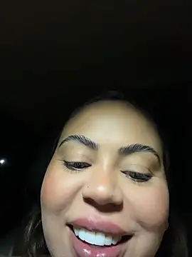 Chat XXX ao vivo de lariic