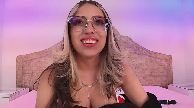 sweetlyundone Chat XXX in diretta